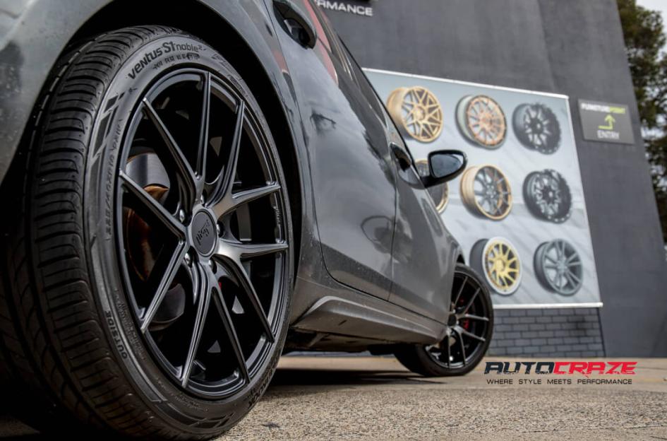 VOLKSWAGEN-GOLF-TARGA-BLACK---MACHINED-WITH-DOUBLE-DARK-TINT